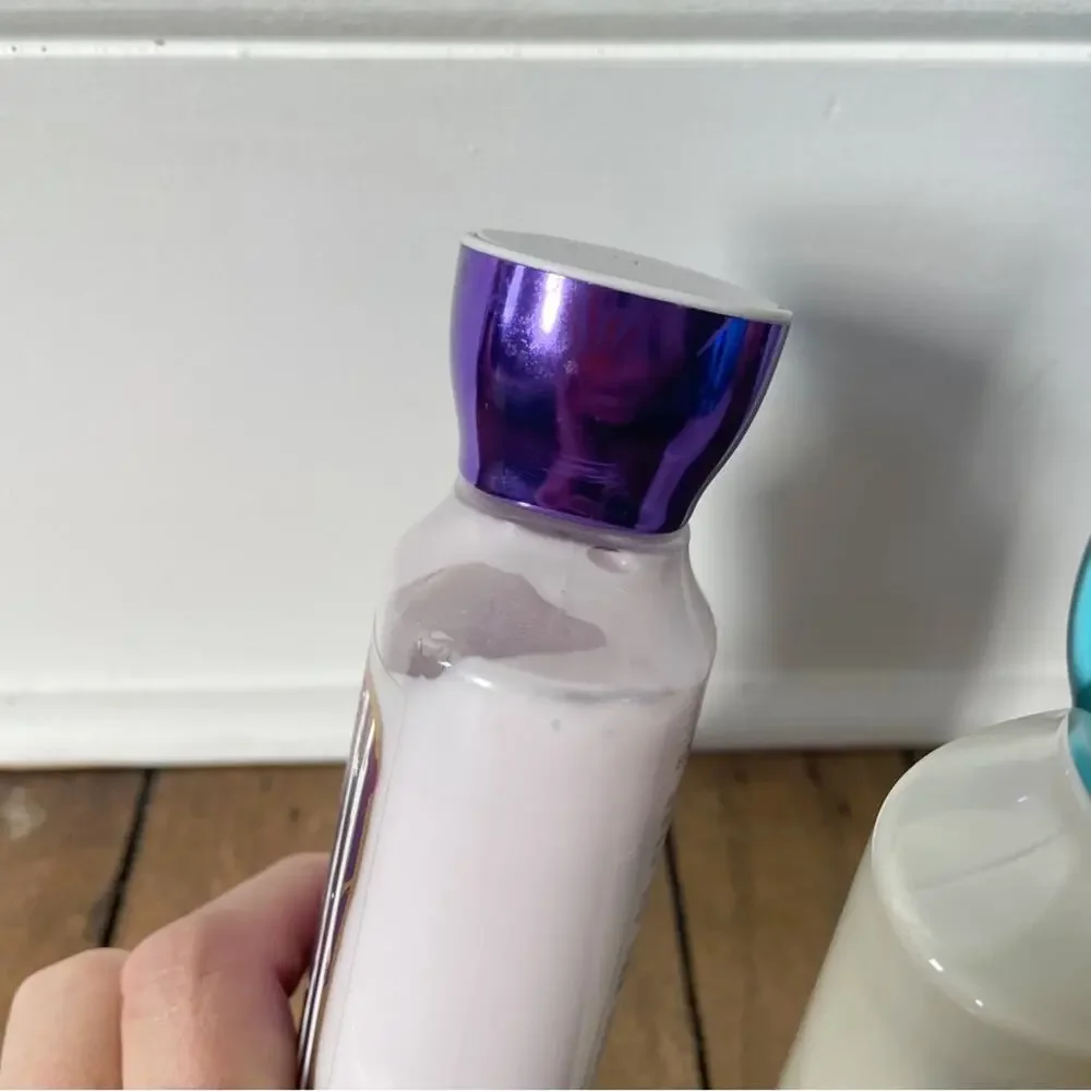 Bath & Body Works Discontinued 8oz Lotion Jingle All The Way / Sugar Plum Dream